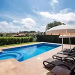 Villa Finesse 1 - Lovely 3 Bedroom - Great Pool Area - Perfect Son Bou